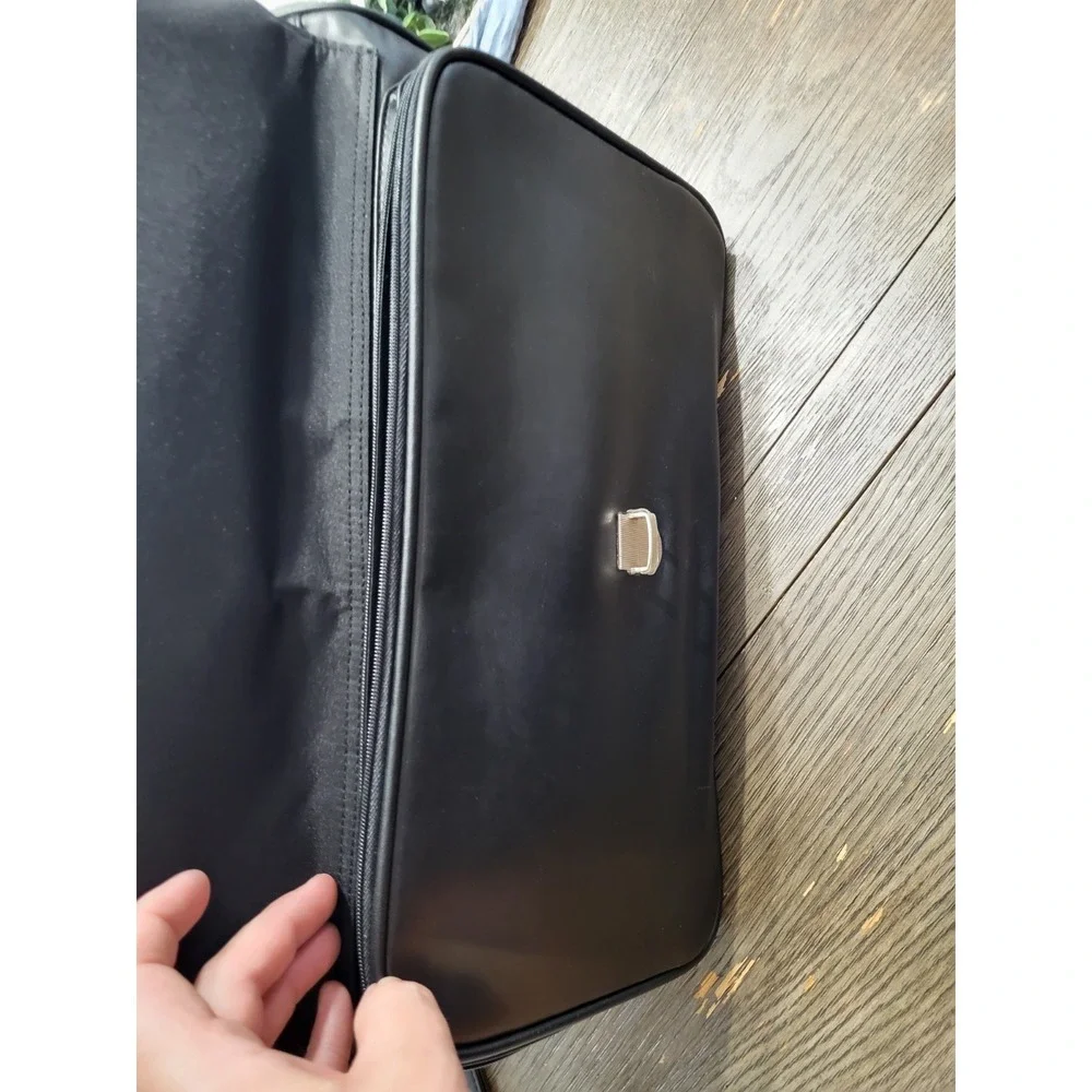 Leeds 20in Black Real Leather Duffel Bag Beautiful Mens Luggage Gym Luxary Bag